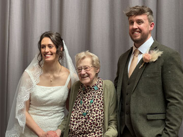 Anna, Graeme and Mum