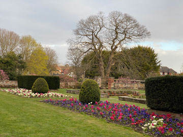 priory gardens