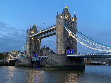tower bridge