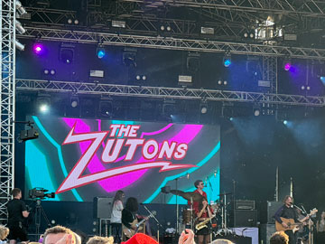 Zutons