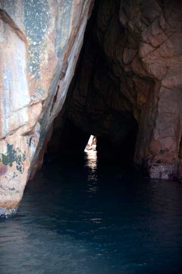 keyhole cave